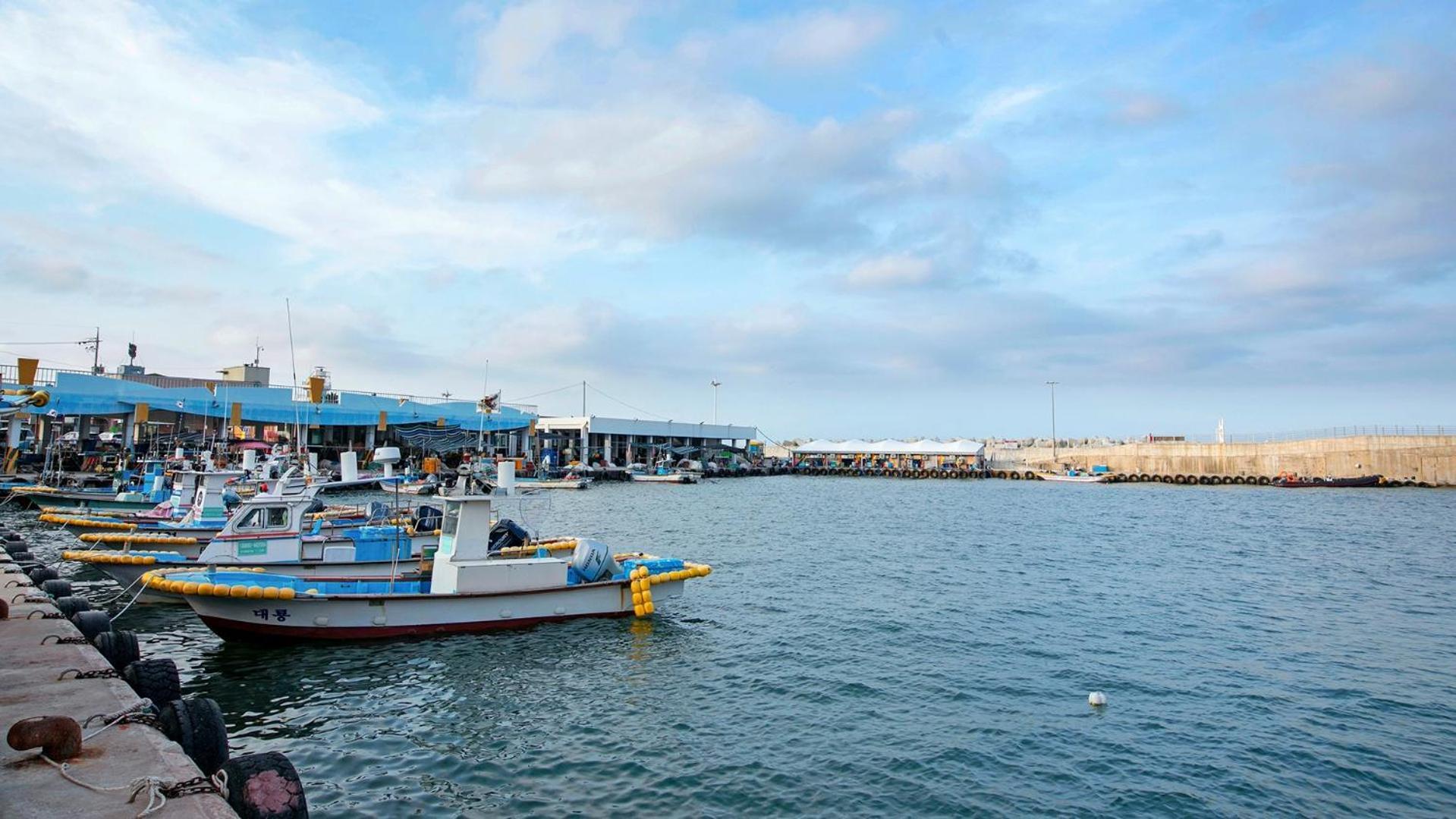 Gangneung Jumunjin Lighthouse Pension Exterior foto